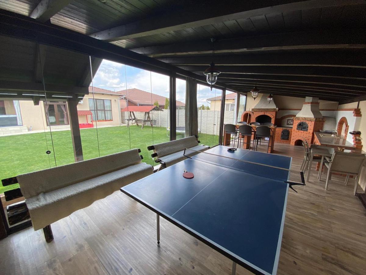 Sîntandrei Sia & Sophie 'S Houseヴィラ エクステリア 写真